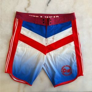 Chula Wear Stage shorts men’s size 30